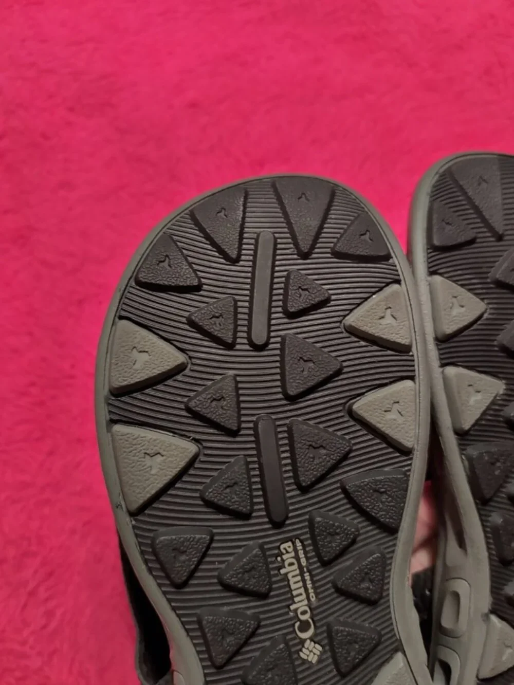 Columbia Sandals Men's Size 6 Techsun Vent Strappy BY4566-010 Black Gray